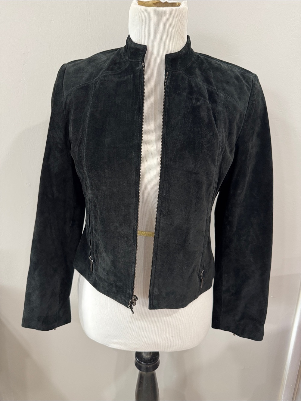 Vintage Valerie Stevens Black Suede Zip-Front Jacket 100% leather fitted classic